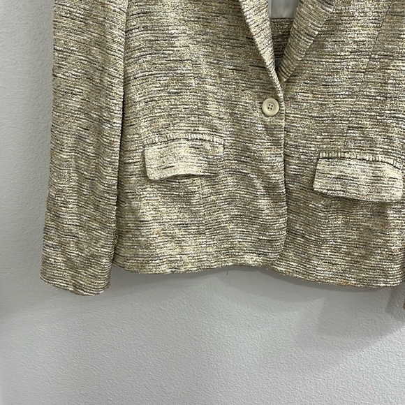 Alice + Olivia Cream Blazer - Picture 3 of 11